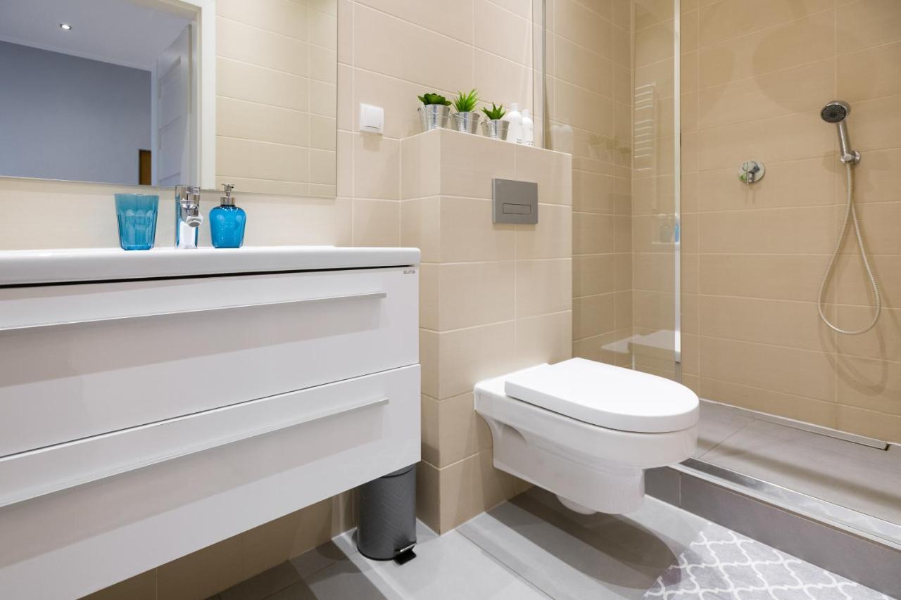 Superb Wawel Apartment, Best Location In Town คราคูฟ ภายนอก รูปภาพ