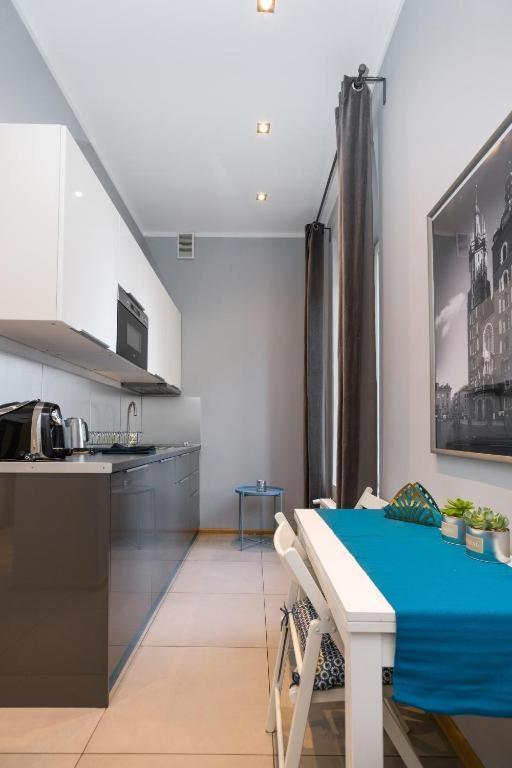 Superb Wawel Apartment, Best Location In Town คราคูฟ ภายนอก รูปภาพ